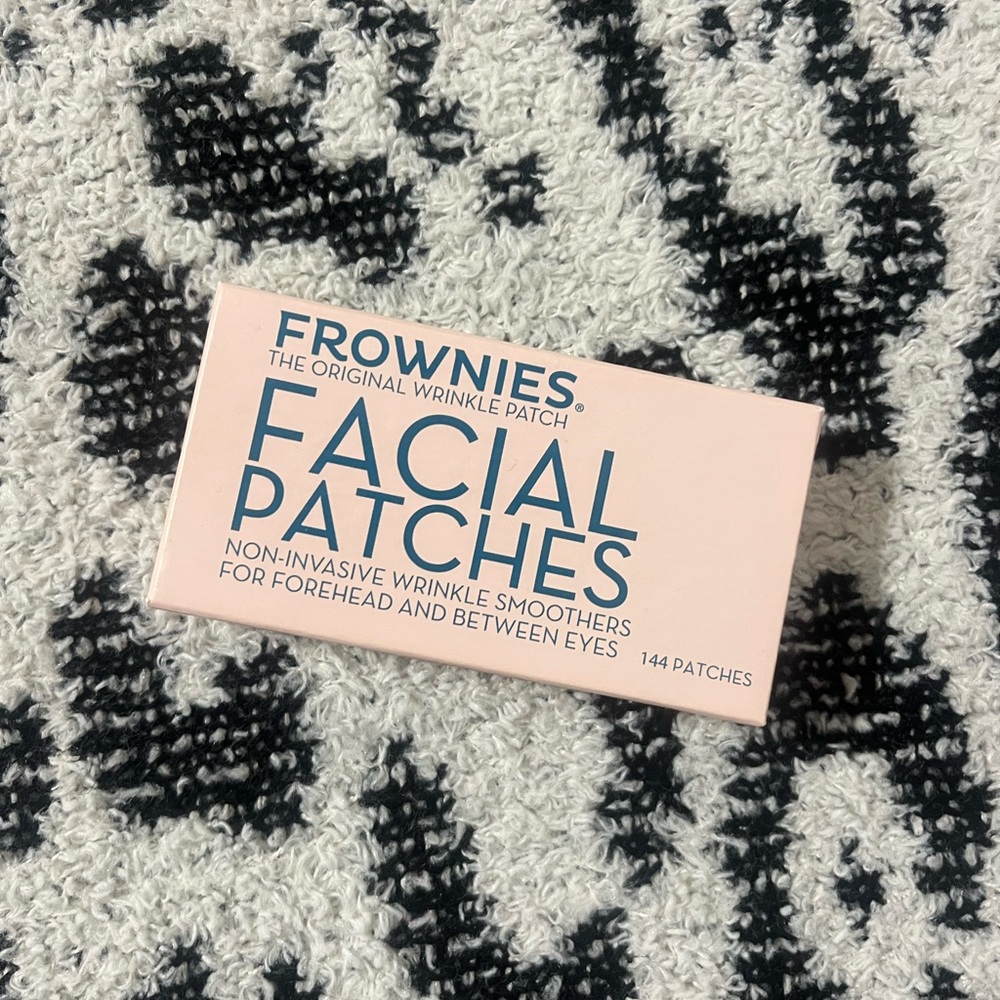 SOLD Frownies Facial Patches - Pink